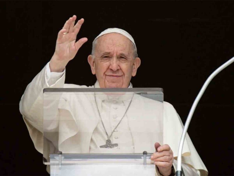 Papa planea viaja a Kyiv PAUSA.MX