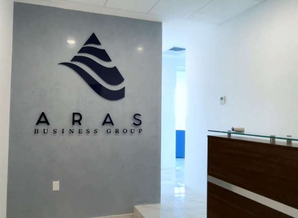 5FnfpGSYhNJc47To (1)