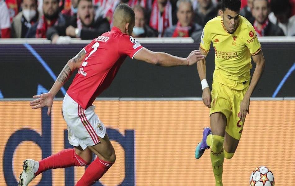 Liverpool aplasta al Benfica PAUSA.MX