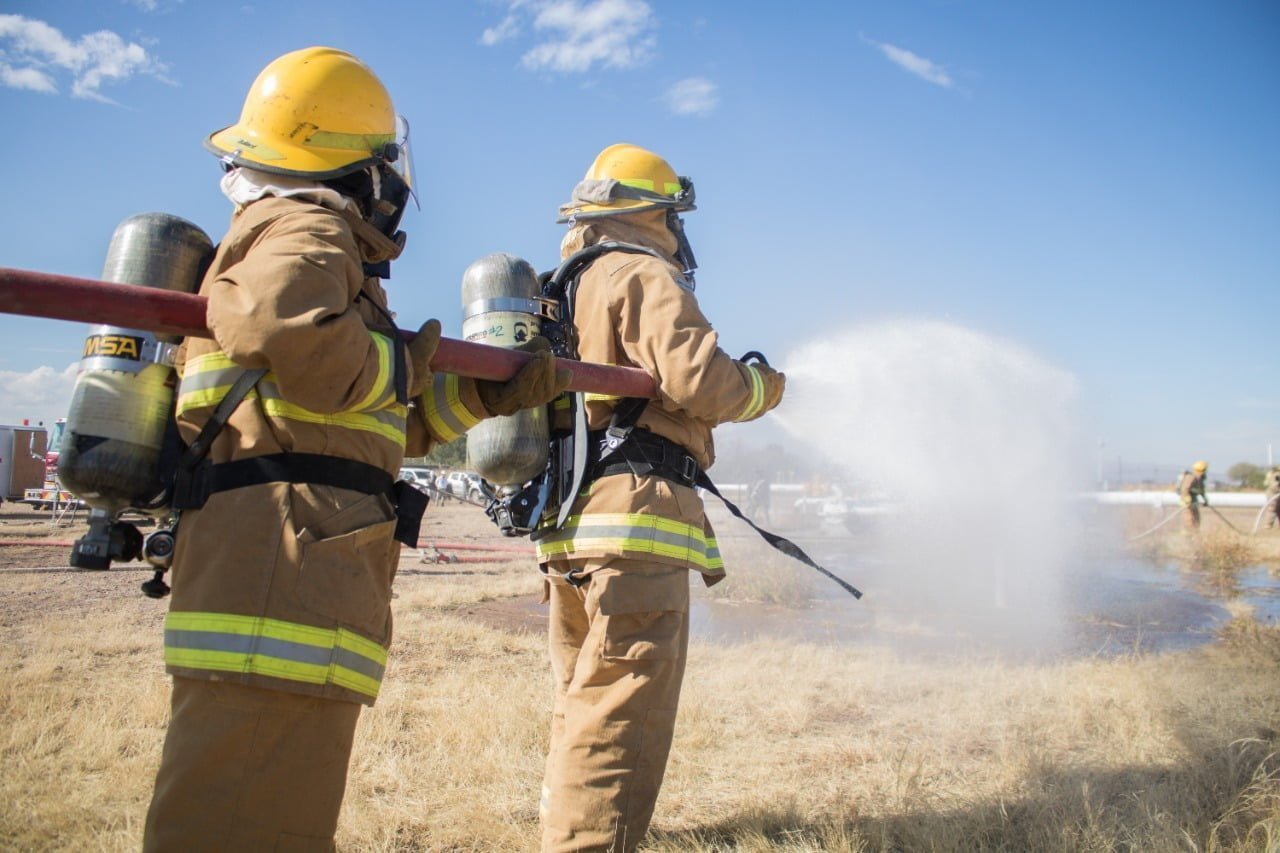 Noticias Chihuahua PAUSA.MX Exhorta Bomberos a prevenir incendios de pastizales y basuras