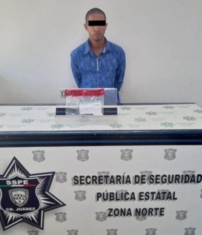 Noticias Chihuahua PAUSA.MX Detiene Policía del Estado a 3 en Juárez con "cristal" y marihuana