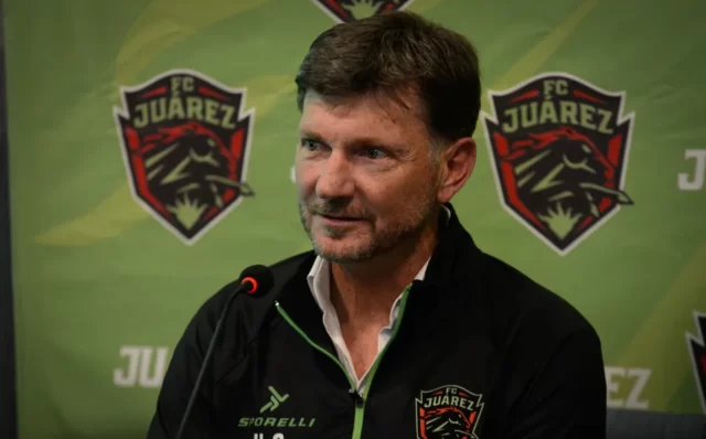 hernan-cristante-presentado-director-tecnico