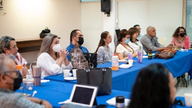 Noticias Chihuahua PAUSA.MX Imparten ciclo de capacitaciones en salud mental a escuelas formadoras de docentes en el Estado