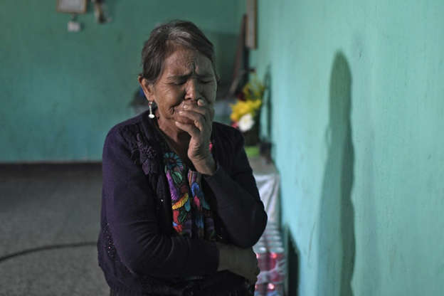Noticias Chihuahua Pausa.MX Fotogalería; Dos primos en Guatemala, dos vidas sofocadas en un trailer en Texas