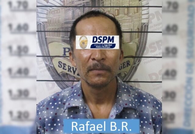 Noticias Chihuahua PAUSA.MX Cae por intentar robar expendio en Urbi Villas mediante “boquetazo”