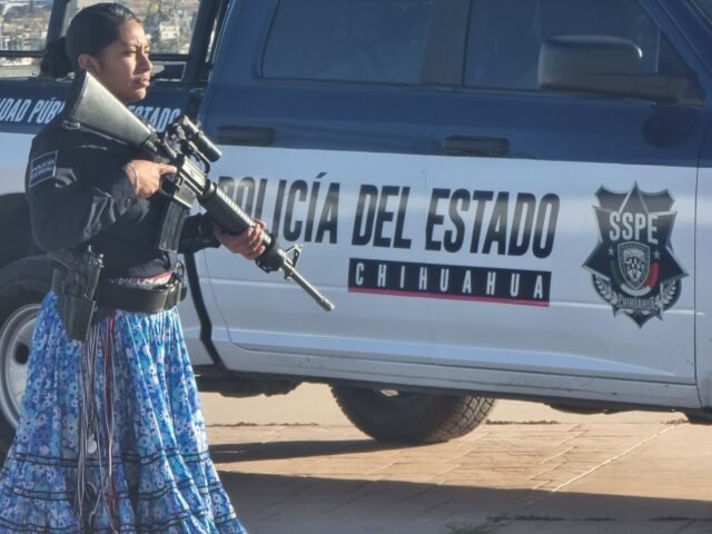 Pausa.mx Mujer Indígena, Polícia Estatal