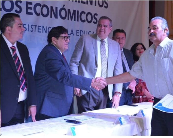Invierte Estado más de 9 mdp en estímulos económicos para personal de Apoyo y Asistencia a la Educación