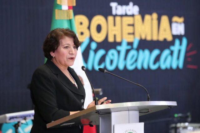 Senadores reconocen a compositores, intérpretes y grupos musicales por su trayectoria artística