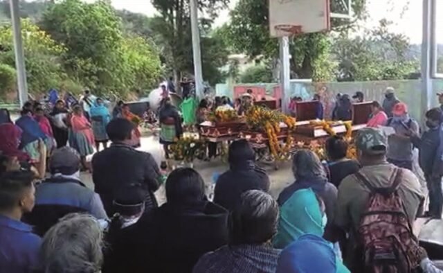 Pausa.mx AMLO, Cominitarios, Muertes