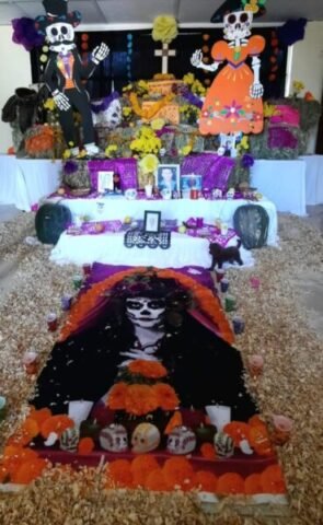 Pausa.mx Día de Muertos, La Cruz