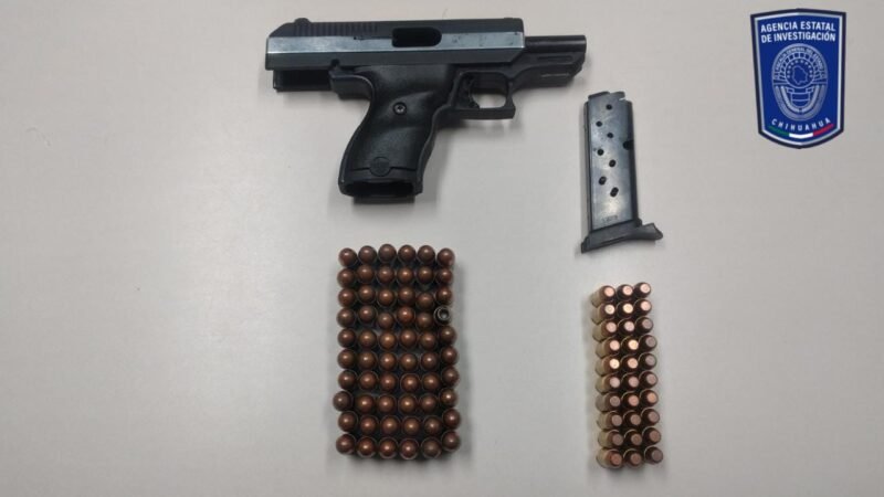 Noticias Chihuahua PAUSA.MX Detiene AEI a hombre en posesión de un arma de fuego y equipo táctico