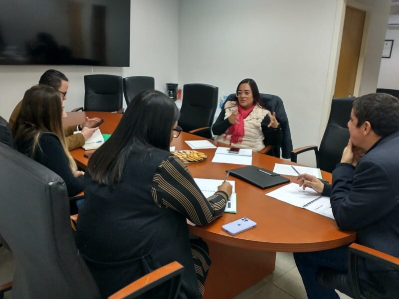 Noticias Chihuahua PAUSA.MX Brinda FGE seguimiento a monitoreo de calidad en el servicio de Ministerios Públicos en la Zona Occidente