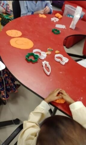 Noticias Chihuahua PAUSA.MX Con programa de la SEyD continúan alumnos su educación a través de aulas hospitalarias