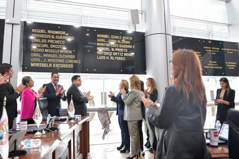 Noticias Chihuahua PAUSA.MX "Su legado vive en la lucha continua por un México más justo y próspero": gobernadora Maru Campos, acerca de Antonio Ortiz Mena