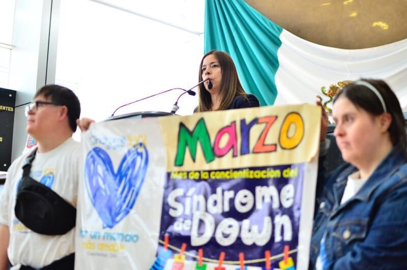 Noticias Chihuahua PAUSA.MX Solicita Rocío Sarmiento expedir Ley de Atención Integral para personas con Síndrome de Down en el Estado