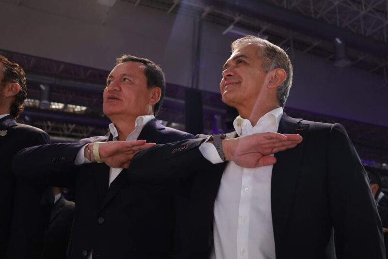 Noticias Chihuahua PAUSA.MX Acompañan personalidades de la política nacional a la Gobernadora Maru Campos en su primer Informe de Resultados
