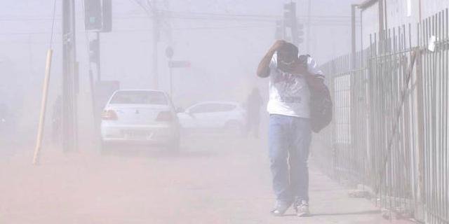 Estado se ve afectado estado por ráfagas de viento similares a un huracán de categoría 2