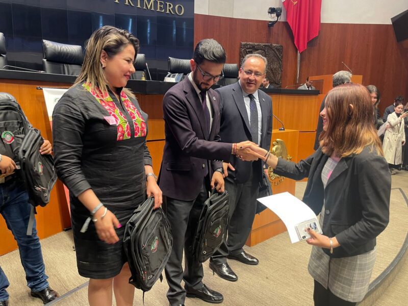 Noticias Chihuahua PAUSA.MX Celebra la UACH su primer Parlamento Universitario en el Senado de la República