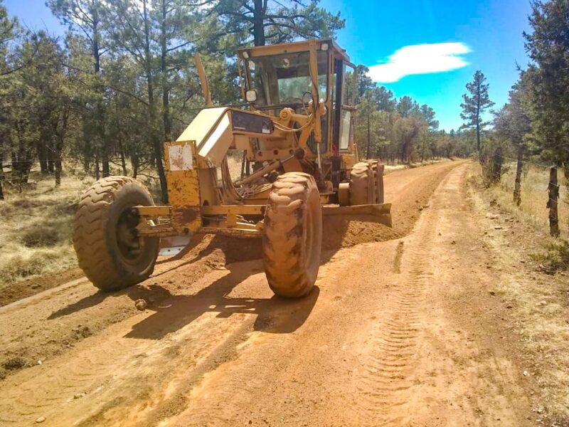 Noticias Chihuahua Pausa.MX Rehabilita Gobierno del Estado 980 kilómetros de terracerías en primeros meses del año