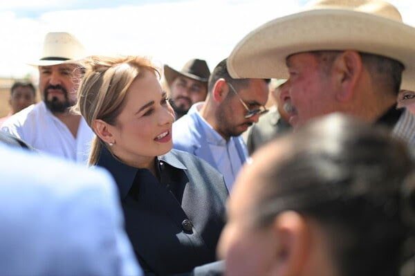 Da arranque gobernadora Maru Campos al Programa de Mantenimiento y Rehabilitación de Caminos Vecinales en el municipio de Santa Isabel