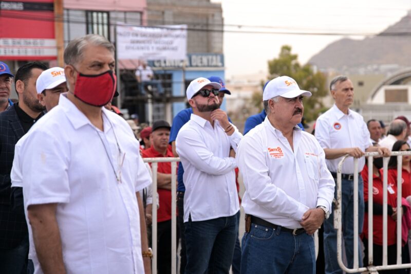 Noticias Chihuahua PAUSA.MX (En imágenes) Encabeza Gobernadora Maru Campos Guardia de Honor en conmemoración por el Día del Trabajo