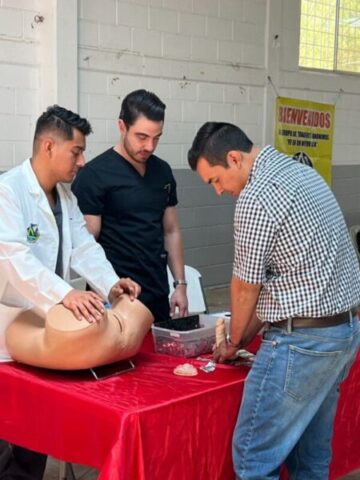 Noticias Chihuahua PAUSA.MX Realiza Facultad de Medicina y Ciencias Biomédicas de la UACH la tradicional “Feria de la Salud” en la Comunidad de El Charco Chihuahua
