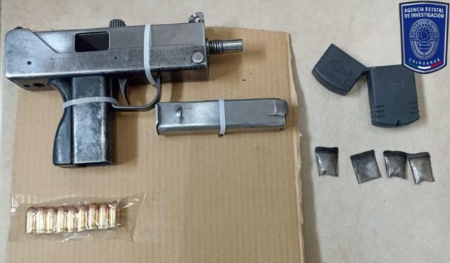 Noticias Chihuahua Pausa.MX Detiene AEI a masculino con cristal y arma de fuego en Parral  