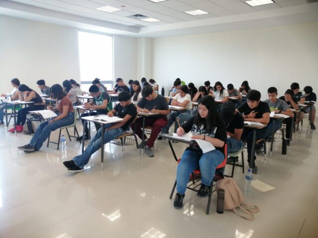 Noticias Chihuahua PAUSA.MX Presentan más de 48 mil aspirantes examen de ingreso a preparatoria