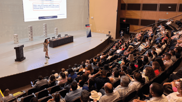 La Coordinación de Desarrollo Municipal, en colaboración con el Instituto Estatal Electoral y el Consejo Consultivo de Participación Ciudadana, llevó a cabo una capacitación denominada 
