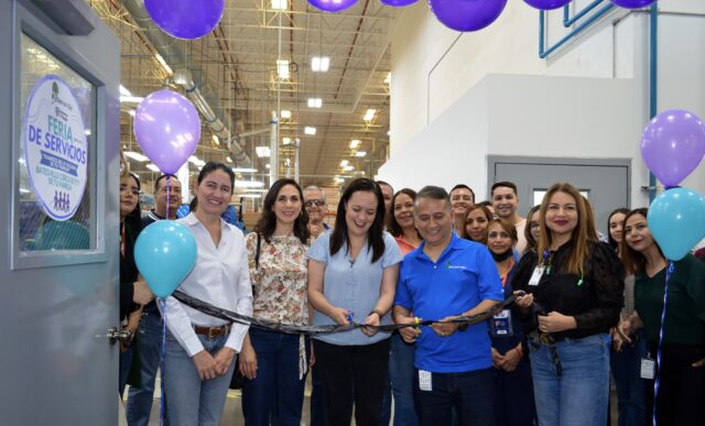 DIPUTADA MARGARITA BLACKALLER LLEVA SERVICIOS DE GOBIERNO MUNICIPAL Y GOBIERNO DEL ESTADO A LA EMPRESA BATESVILLE