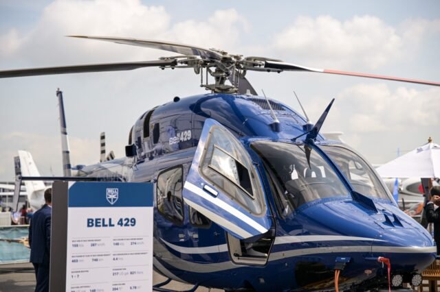 La comitiva chihuahuense llegó a la Feria Aeroespacial Paris Air Show 2023 con el objetivo de promover el estado y asegurar la expansión de inversiones de empresas ya establecidas en la región.