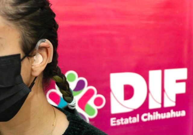 Noticias Chihuahua PAUSA.MX Continúa DIF Estatal jornada de entrega de aparatos auxiliares auditivos