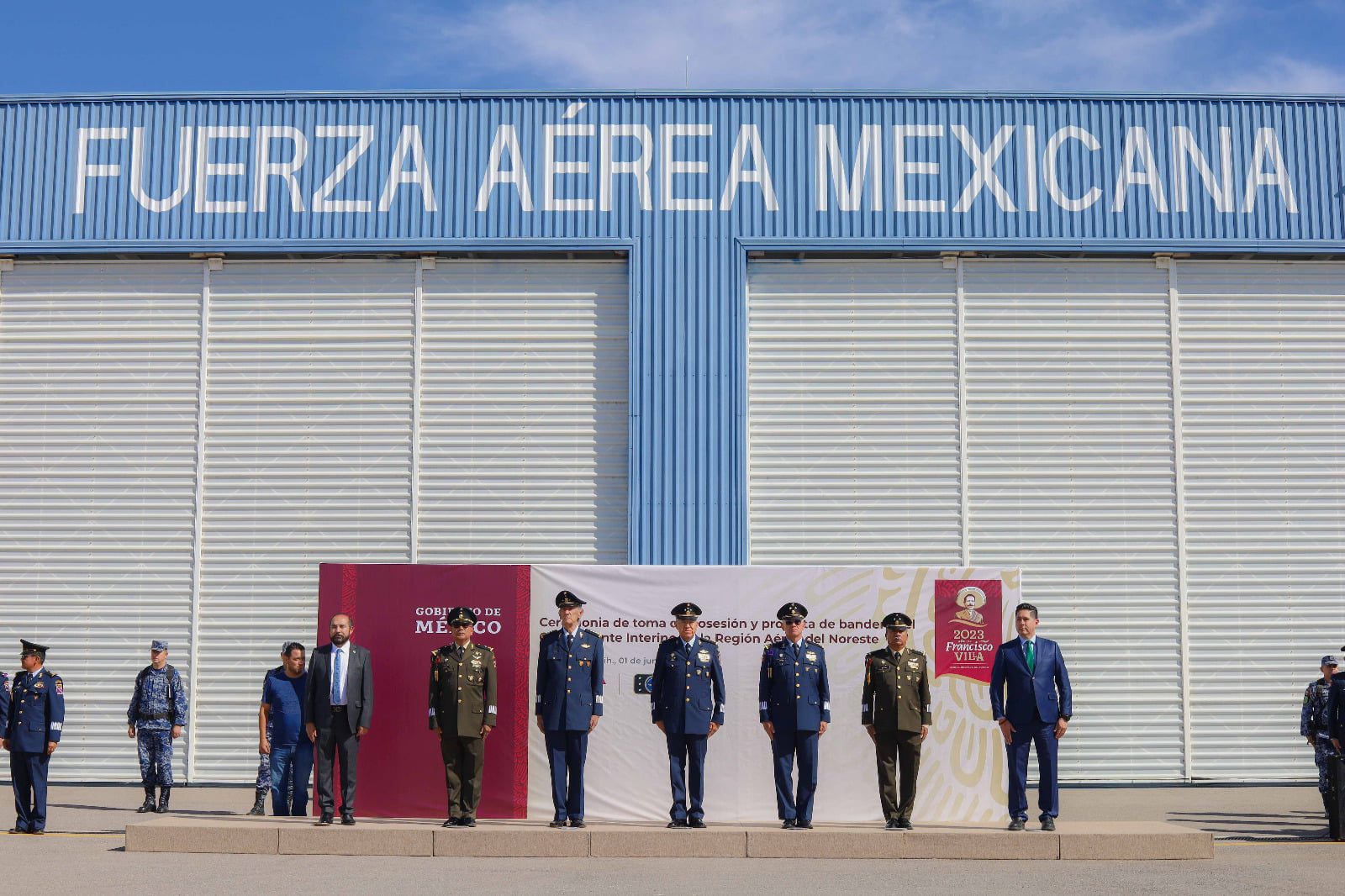Noticias Chihuahua PAUSA.MX Rinde protesta el general Alfonso Rodríguez como comandante interino de la Región Aérea Noreste