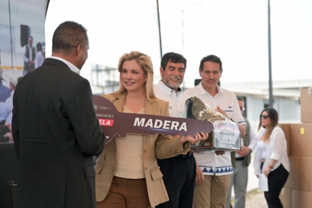 Noticias Chihuahua PAUSA.MX Fortalece Gobernadora Maru Campos seguridad de la región serrana con equipamiento a policías municipales Fortalece Gobernadora Maru Campos seguridad de la región serrana con equipamiento a policías municipales