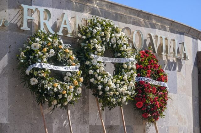 Noticias Chihuahua PAUSA.MX Preside gobernadora Maru Campos Guardia de Honor por Centenario Luctuoso del general Francisco Villa