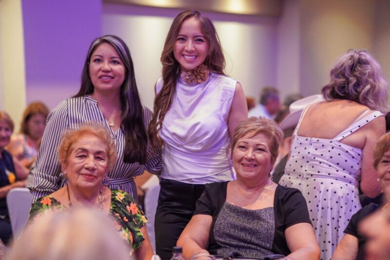 Noticias Chihuahua PAUSA.MX Festeja Bien Común a 500 personas mayores por el Día del Abuelo en la capital