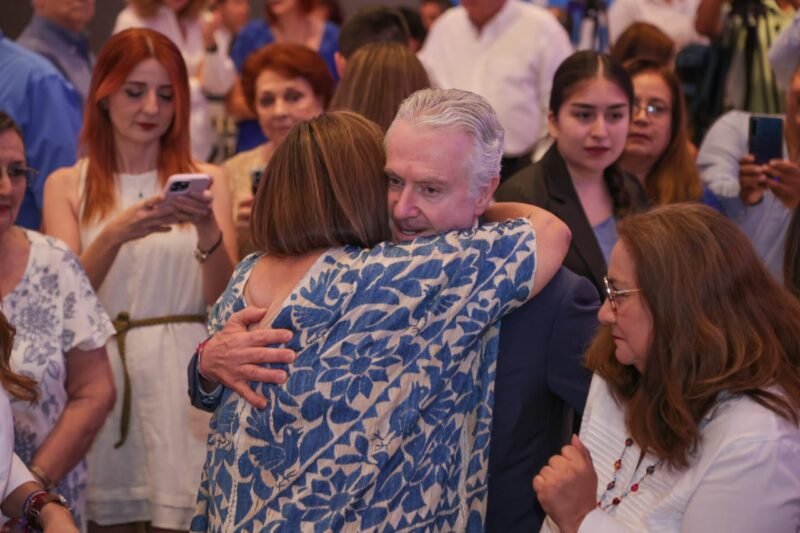 Diálogo con Xóchitl Gálvez y Santiago Creel en Monterrey