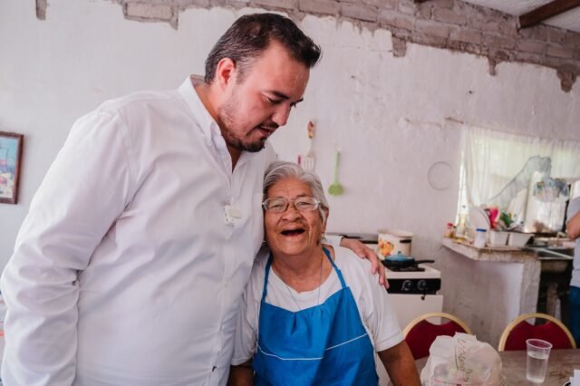 Con el programa de rehabilitación de techos hemos cambiado la vida de 60 familias camarguenses: Jorge Aldana Con el programa de rehabilitación de techos hemos cambiado la vida de 60 familias camarguenses: Jorge Aldana
