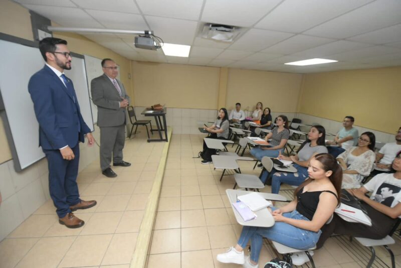 Noticias Chihuahua PAUSA.MX Regresan a clases más de 29 mil estudiantes de la UACH