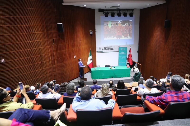 Imparten la conferencia “El periodo de los beylicatos. El surgimiento de los otomanos”