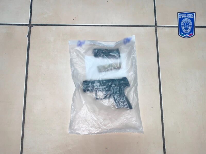 Noticias Chihuahua PAUSA.MX Detienen a dos sujetos por la portación de tres armas de fuego y droga