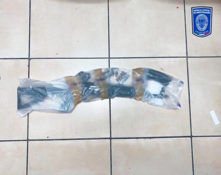Noticias Chihuahua PAUSA.MX Detienen a dos sujetos por la portación de tres armas de fuego y droga