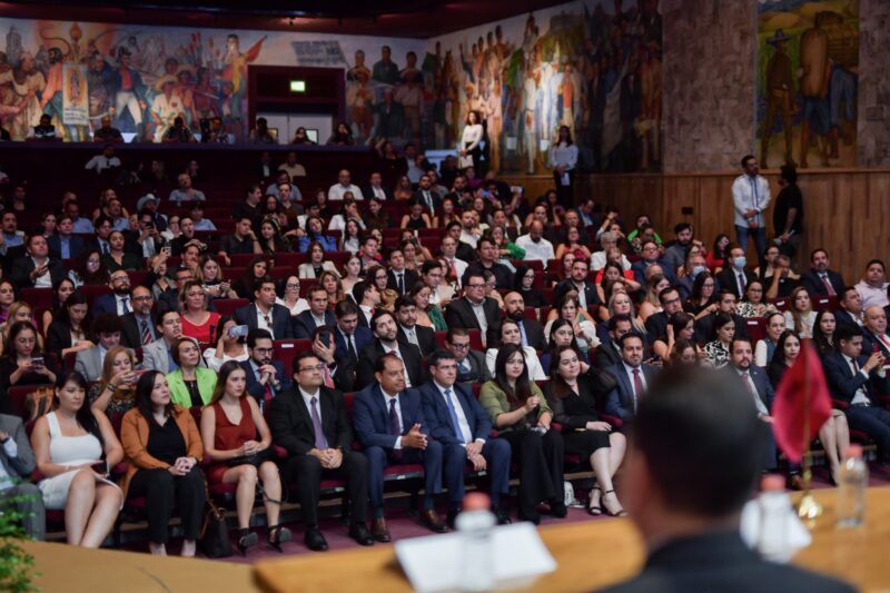 Noticias Chihuahua PAUSA.MX “Es la abogacía fundamental ante una atmósfera política hostil”: Maru Campos