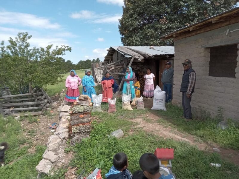 Noticias Chihuahua PAUSA.MX Entrega Estado apoyos alimenticios a 240 familias de pueblos originarios en Bocoyna