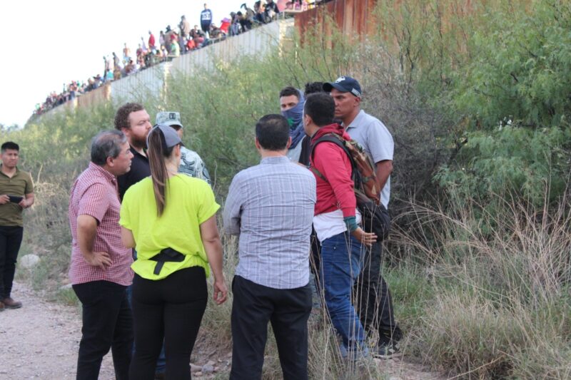 Noticias Chihuahua PAUSA.MX Exige Gobierno de Chihuahua al Gobierno Federal cumplir acuerdos para atender flujo migratorio