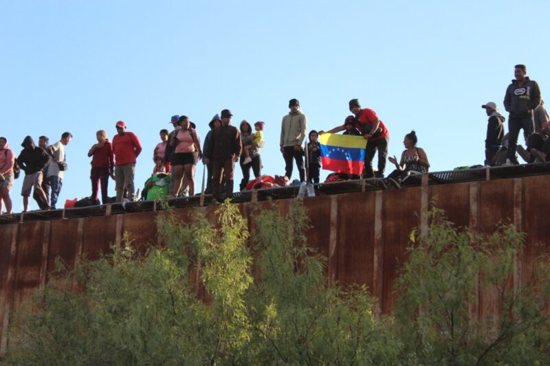 Noticias Chihuahua PAUSA.MX Exige Gobierno de Chihuahua al Gobierno Federal cumplir acuerdos para atender flujo migratorio