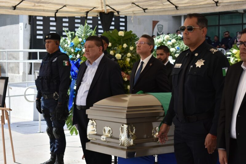Noticias Chihuahua PAUSA.MX Dan último adiós a elemento José Iván Sandoval Lomas
