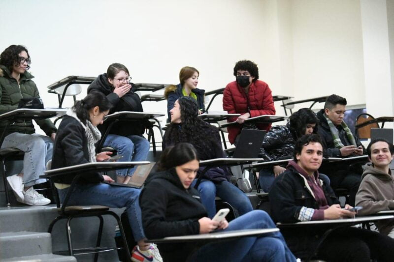 Noticias Chihuahua PAUSA.MX ¡Atención aspirante UACH, la entrega de fichas ya comenzó!