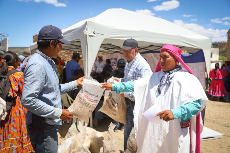 Noticias Chihuahua PAUSA.MX Celebra Estado feria de servicios en San José Baqueachi, Carichí