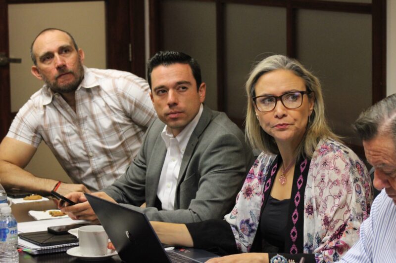 Noticias Chihuahua PAUSA.MX Realizan reunión de coordinación y análisis de estrategias para mitigar los efectos de la sequía